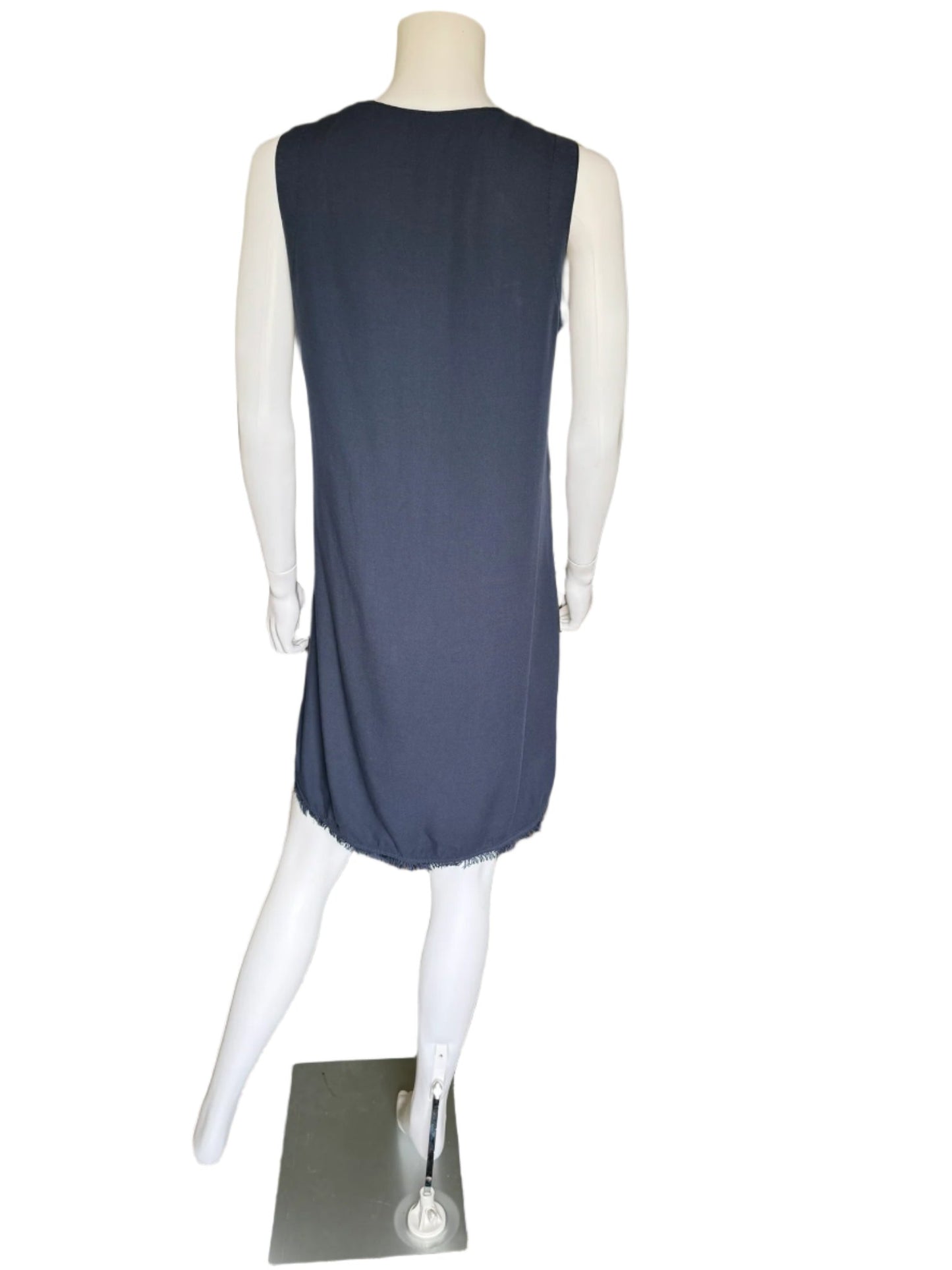 Mary Sleeveless Shift Dress